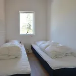 Three-bedroom In Holiday home