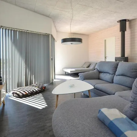 Holiday home Three-bedroom In